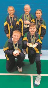 Familie hou aan skitter