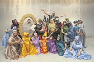 Fun with Snow White and the Seven Tsotsis