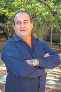 Fakulteit het nuwe dekaan