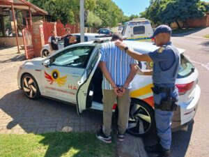 Vier vas vir beweerde mensehandel in Bloemfontein