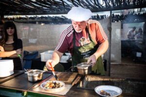 Ontdek die ryk smake van skaapvleis op die unieke fees op De Oude Kraal