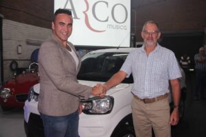 Man met oop hart vir welsyn is die gelukkige wenner