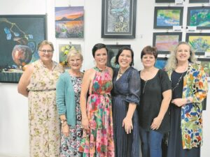 Spring gou om kunswerke teen Vrydag te besigtig