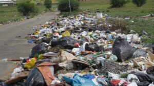 Gebrek aan dienslewering het sy oorsprong in swak bestuur