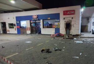 Agt vas ná ontploffing by kitsbank in Bloemfontein