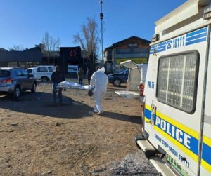 Drie mans verskyn in Bloemfontein-hof vir moord op man by kuierplek