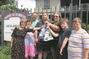 Skenkings verlig die nood hier