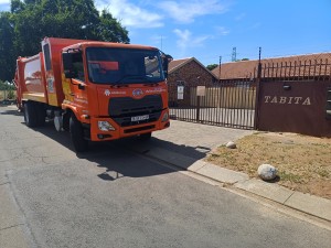 AfriForum hof toe oor kwytskelding van betaling van vullisdiens in Mangaung