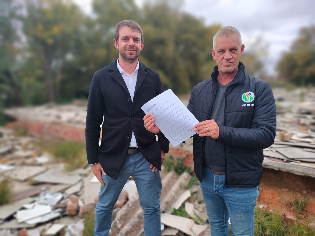 Asbesgevaar na hoër gesag verwys