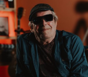 Willem Postma vier 80 j. met fees van musiek met Anton Goosen