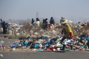Mangaung-metro: vrae oor stortingsterreine bly onbeantwoord