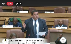 Mangaung stort in duie, maar stadsbestuurder kry volpunte op KPI