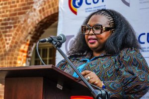 Kritiek teen skuiwe in Mangaung se burgermeesterskomitee