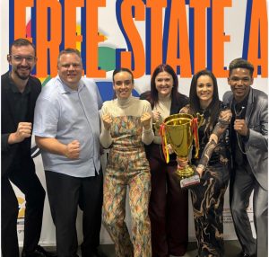 Vrystaat  maak skoonskip op pluimbaltoernooi