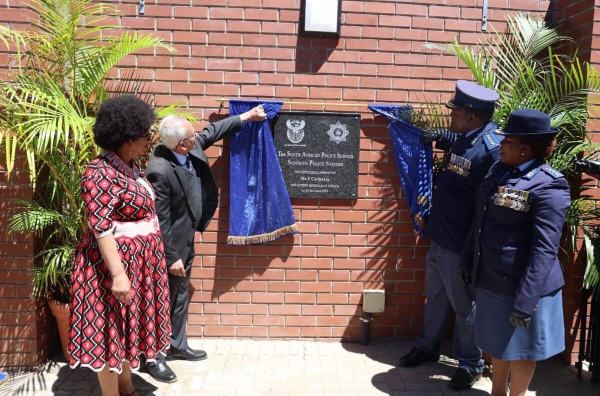 Gemeenskap verwelkom nuwe polisiekantoor in Bloemfontein