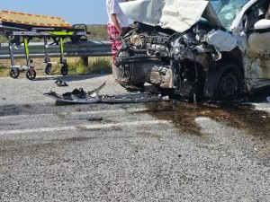 Paaie dalk veiliger danksy handtekeninge