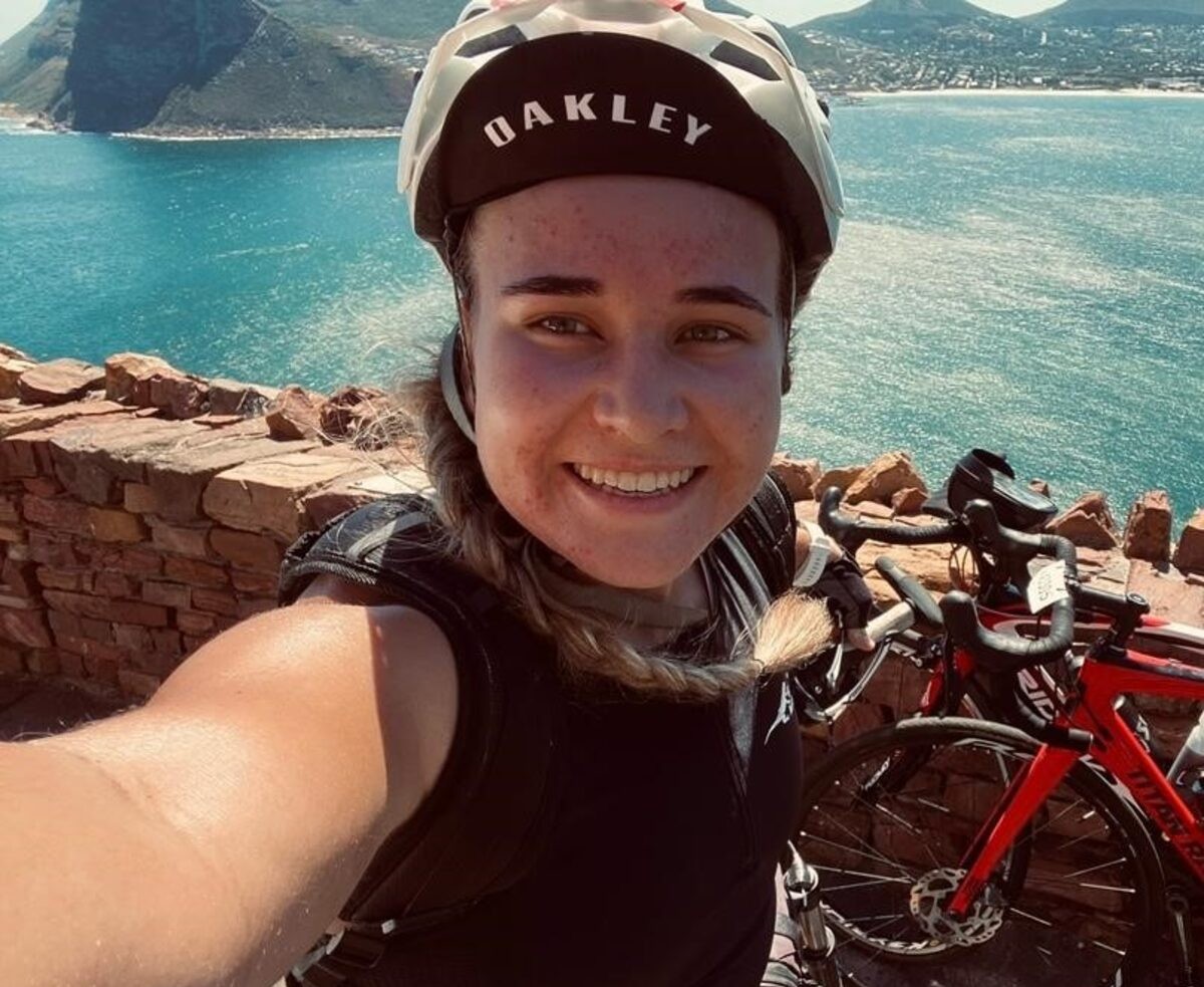 Bea Labuschagne tydens haar deelname aan die Kaapstad-fietstoer.