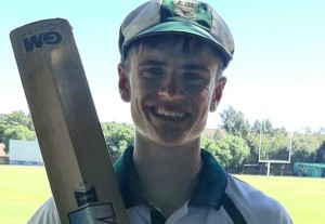 JF-krieketspeler laat rekord spat met 192 lopies in wedstryd