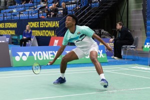 Topspelers sluip hul pluimbal in die buiteland