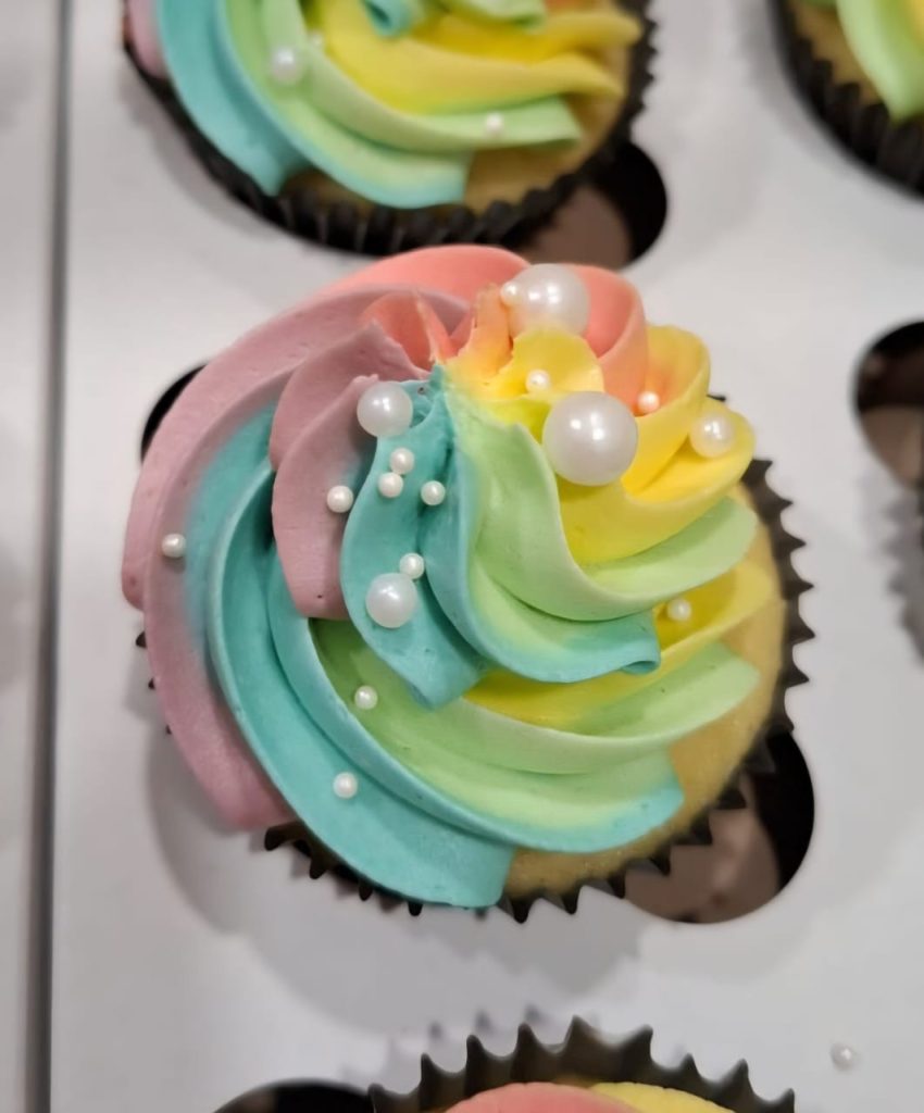 Kolwyntjies wat Wilme gebak en versier het. 