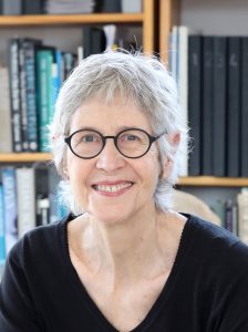 Ingrid Winterbach en nog drie ontvang eredoktorsgrade aan UV