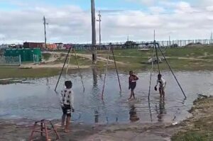 WATCH | SST residents appeal to City of Cape Town to have water drained
