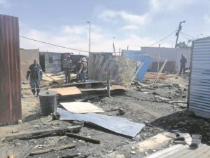 Afuna izindlu amaxhoba