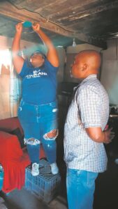 Kanana shack dwellers praise new smoke detector