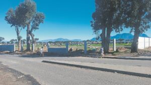 Extortion halts yard build at Gugulethu cemetery