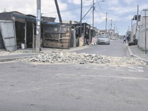 Mfuleni residents barricade streets to combat rising crime