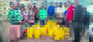 Food parcels come handy for victims of shacke fires in Ward 93