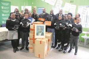 Mokone learners received new shoes for Mandela Day