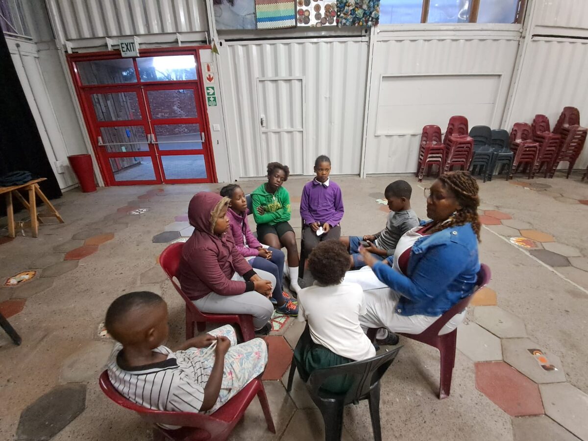 Lenza umahluko iphulo lika Bam