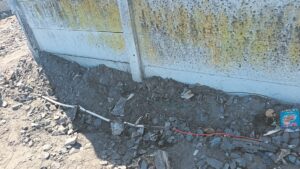 Backstage residents fed-up with ‘illegal’ electricity connections from neighbouring community