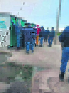 Density operation in Khayelitsha offers peace over long weekend