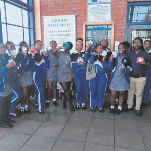 Thulani Dasa empowers learners with sanitary pad donations in Makhaza