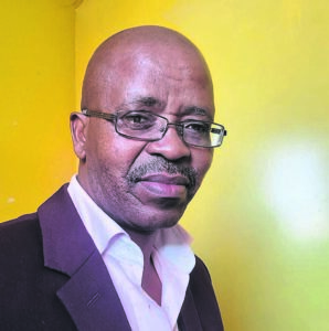 Uzikhaba ngawo omane uNokhatywa izityholo