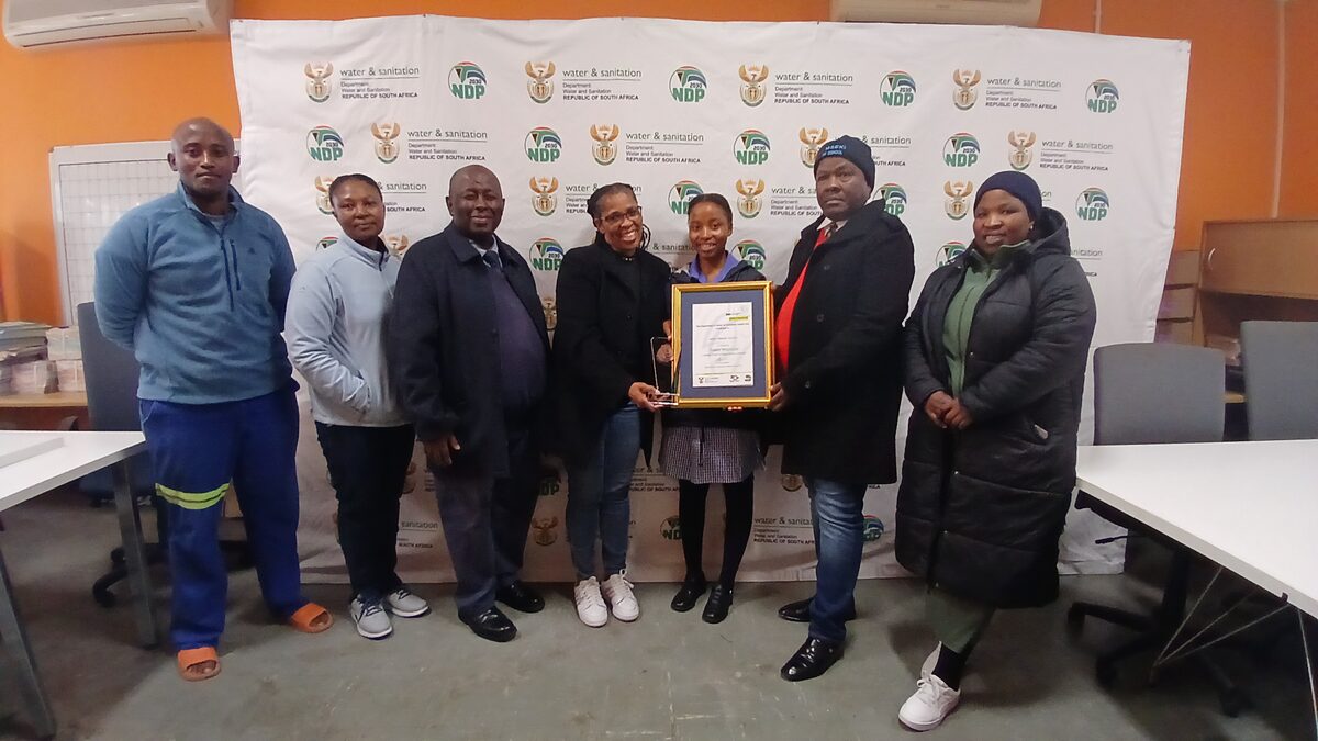 Mseki Primary celebrates national praise poetry win at Baswa le Meetse Awards