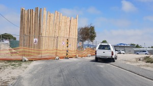 Mfuleni’s Church Street closed after sewage pipe burst
