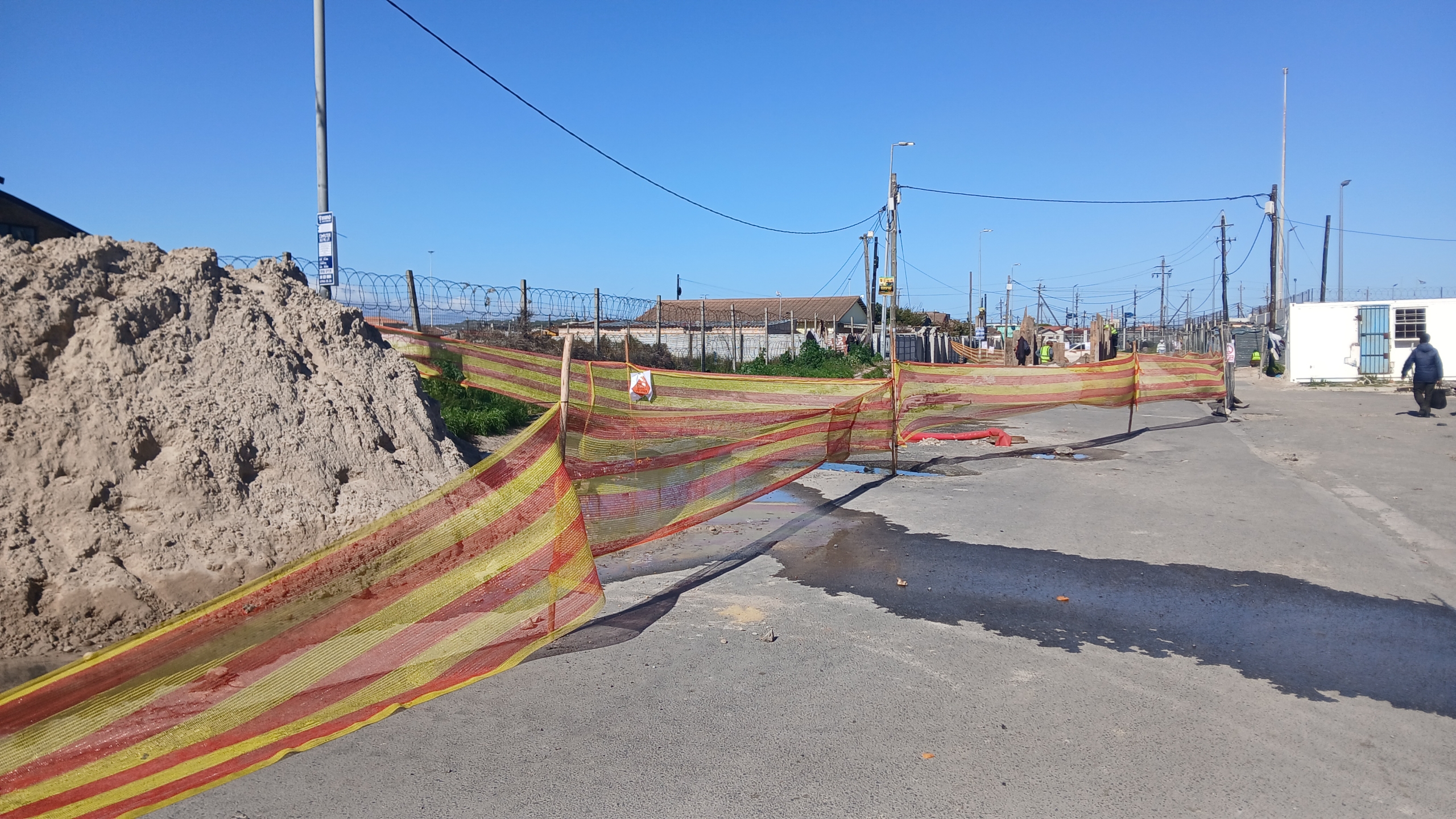 Collapsed sewer pipe disrupts daily life in Makhaza