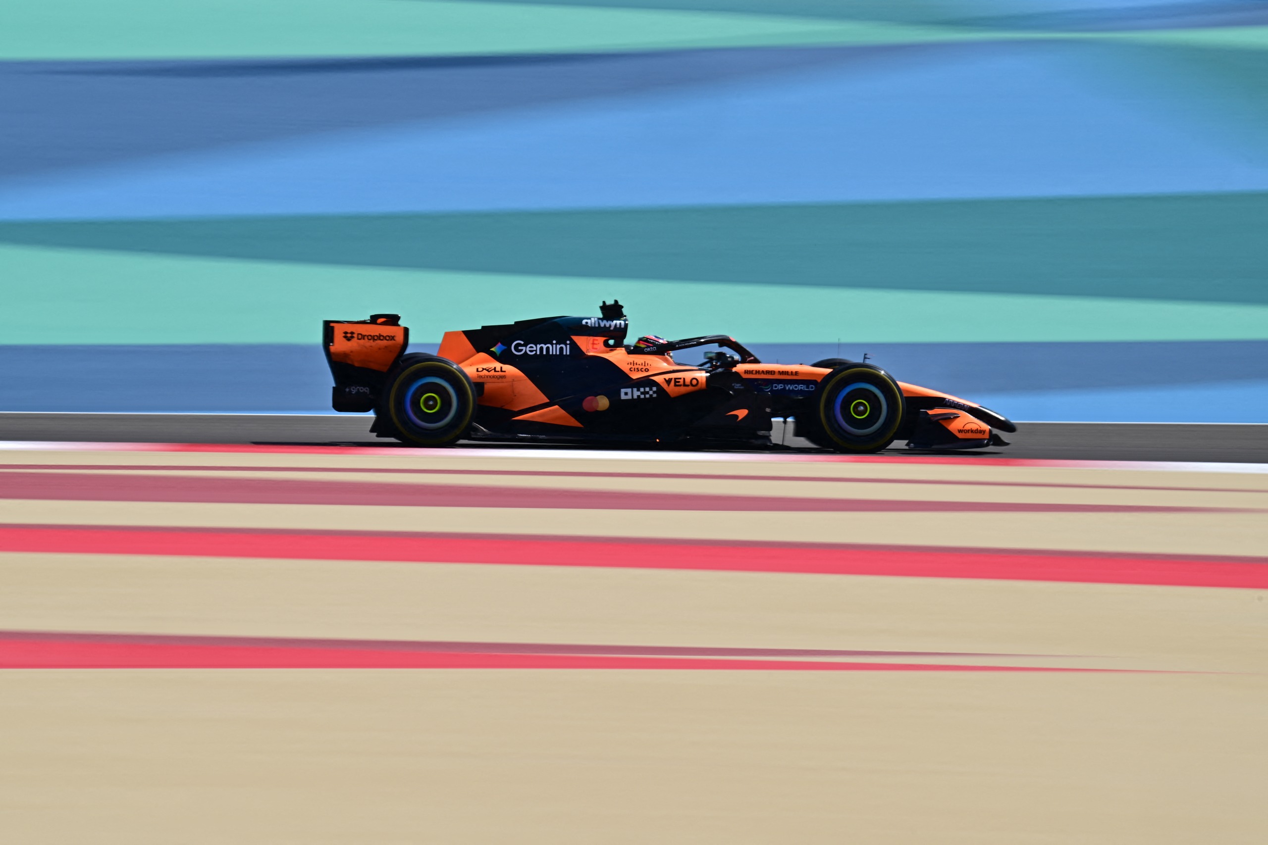 Baie vrae voor die Aussie Grand Prix die F1-seisoen afskop