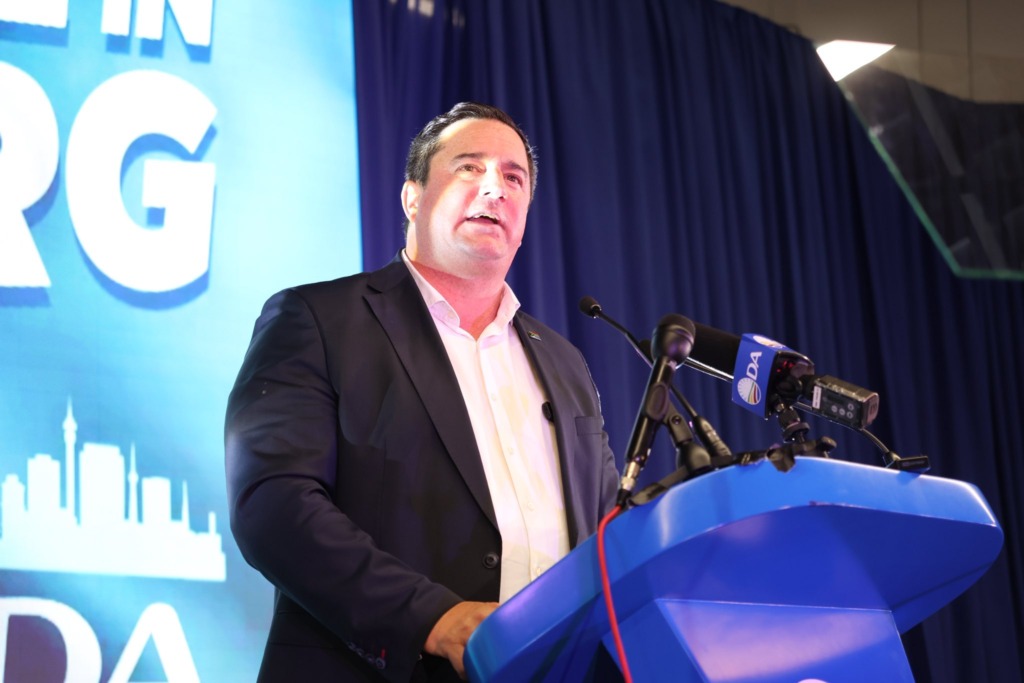 DA-leier, John Steenhuisen, tydens ’n toespraak verlede jaar.