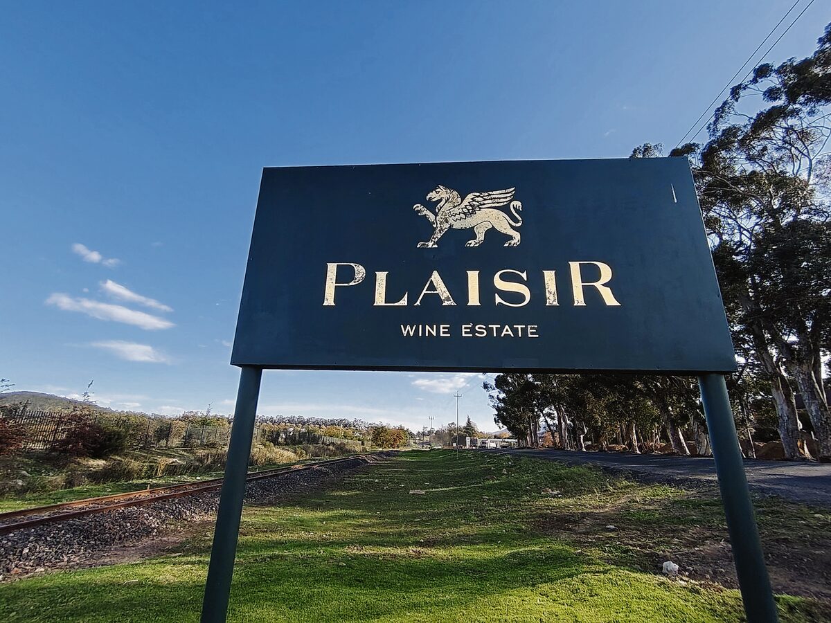 Hofstryd woed oor beweerde onregmatige uitsettings op Plaisir de Merle