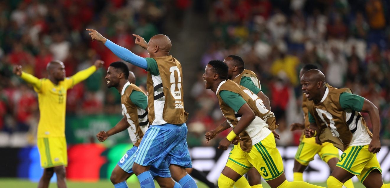 Bafana Bafana klop Korea trompop om na Wêreldbeker-uitklopwedstryde deur te dring