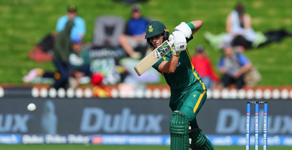 Laura Wolvaardt, aanvangskolwer en kaptein van die Proteas.