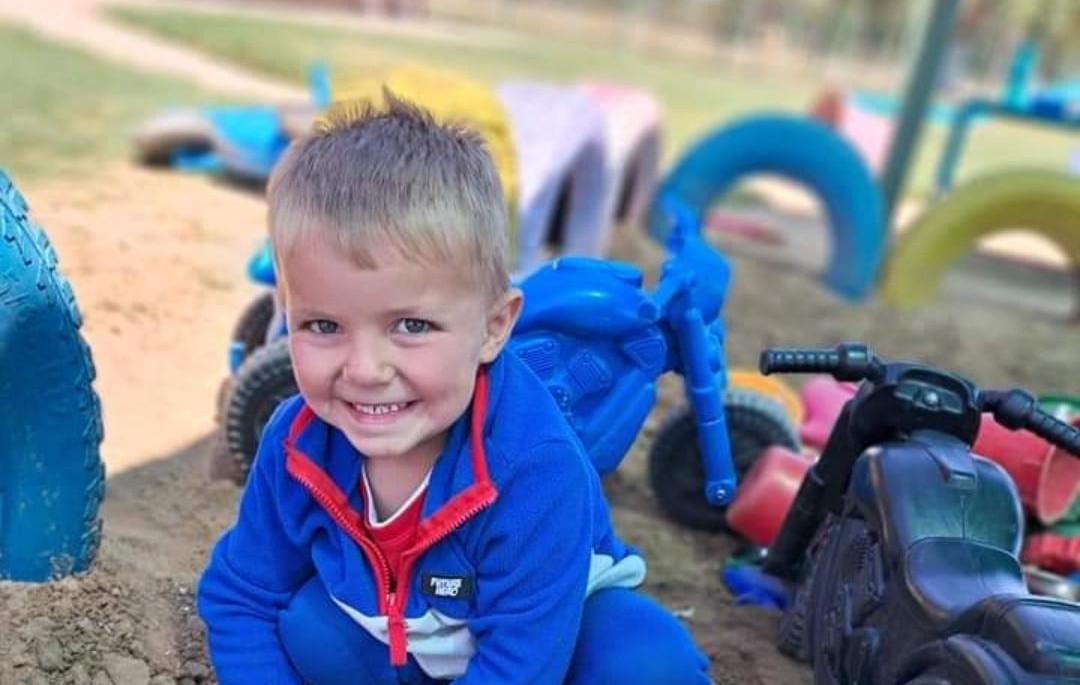 Seun (5) herstel ná hy sy been in frantsongeluk op VS-plaas verloor