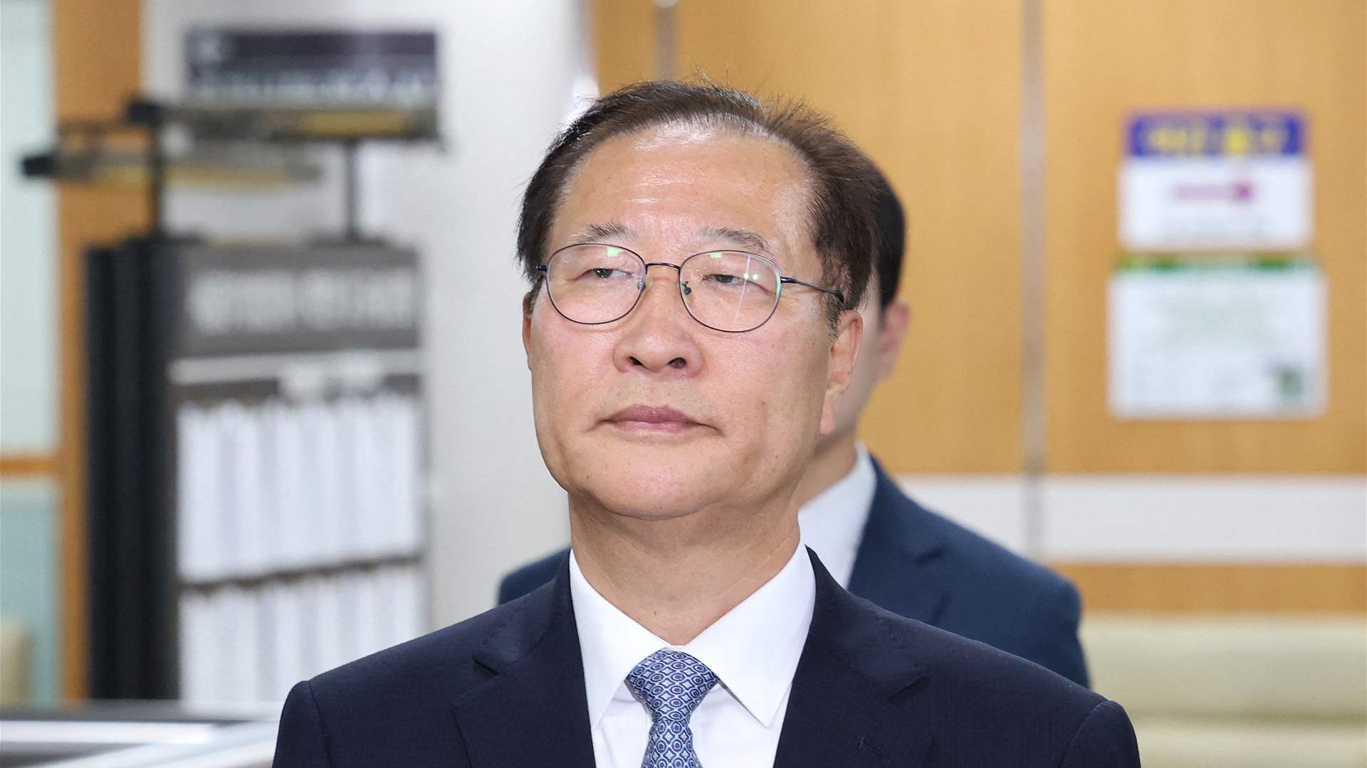 Swaar straf vir S-Koreaanse minister oor rampspoedige krygswet