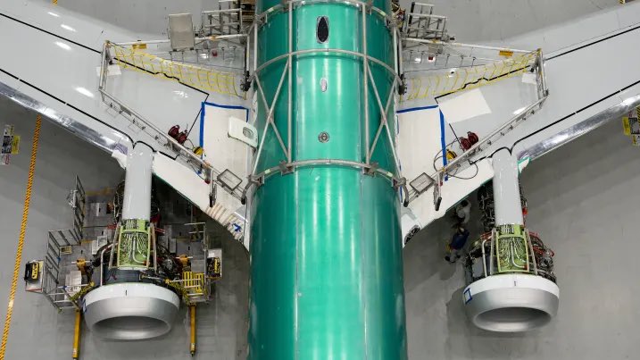 Boeing, Boeing, amper ‘gone’ . . .