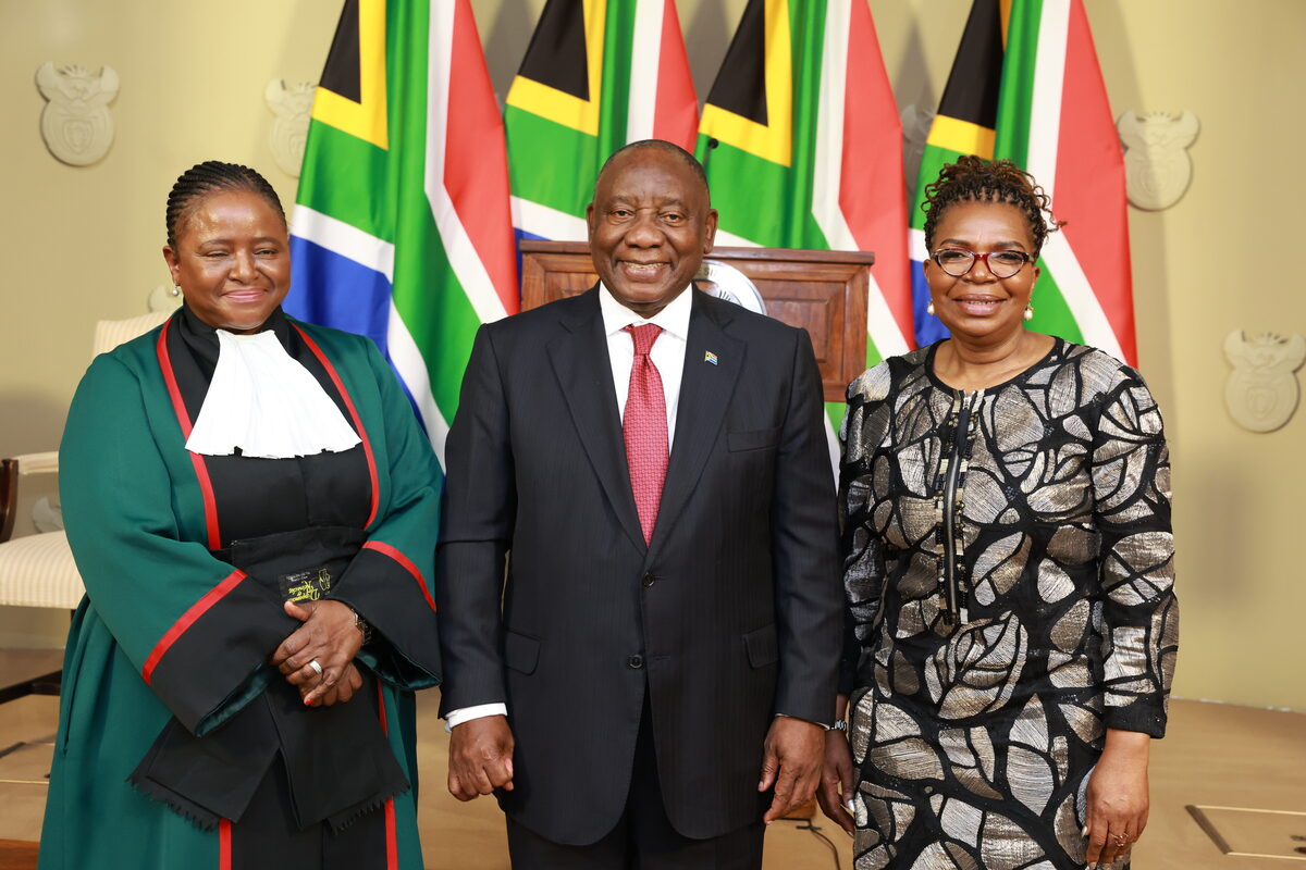 Kabinetaanstelling: Dina Pule in nadat Ramaphosa onder druk swig