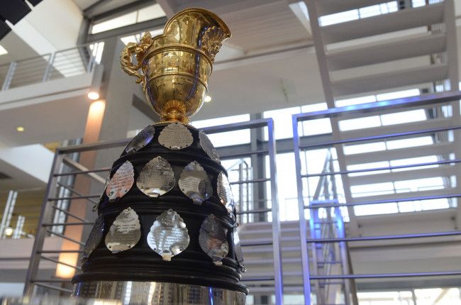Die Curriebeker-trofee.
